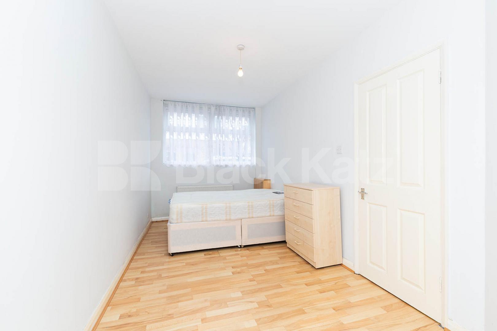Spacious ground floor 1 bedroom in the heart of Stoke Newington Windus Road, Stoke Newington 